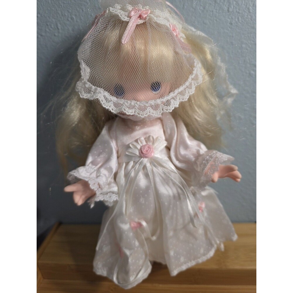 Vintage 1992 Precious Moments 10" Bride Vinyl Girl Doll Blonde Hair Blue Eyes